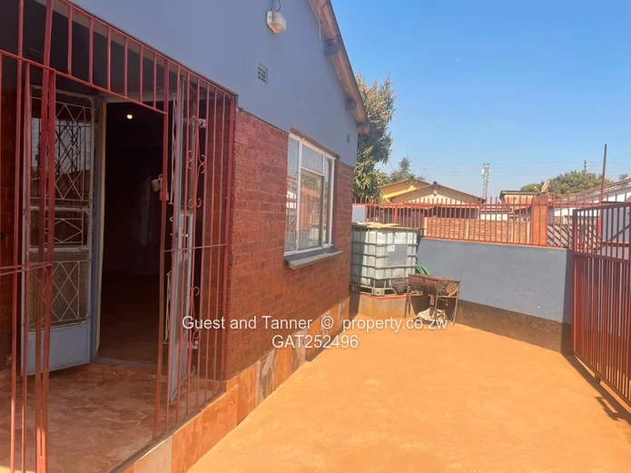 Spacious 5-Bedroom Home on a 200m² Stand 