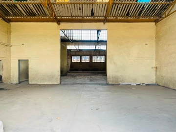 Warehouse & Factory
