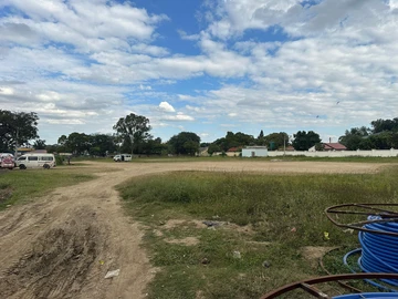 Commercial & Industrial Land