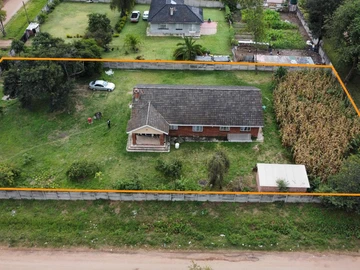 Spacious 4-Bedroom House on 2000 m² in Msasa, Harare East