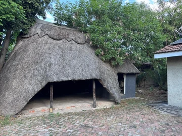 7 Bedroom House