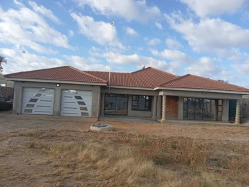 4-Bedroom House For Sale In Crowhill