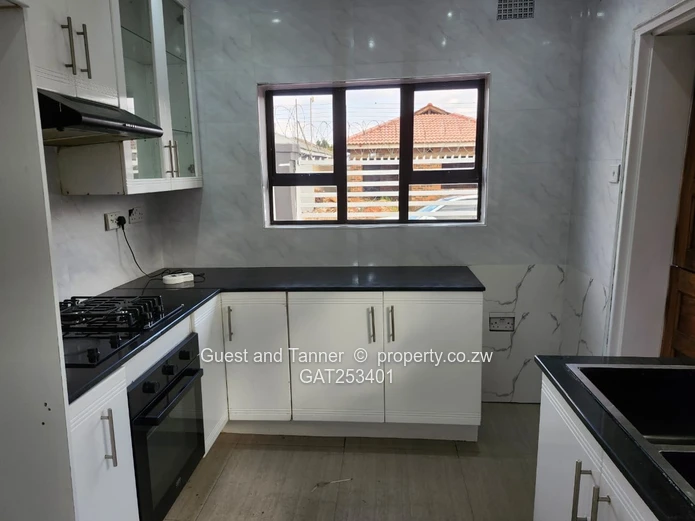 3-Bedroom House For Sale in Aspindale Park