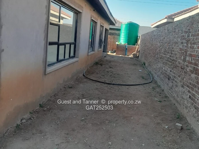 Mabvazuva | 4-Bedroom Family Home