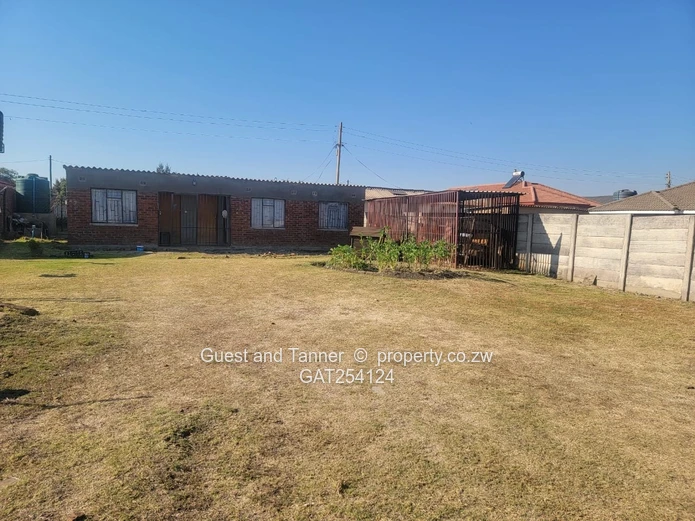 2-Bedroom Cottage for Sale – Tynwald/Lenana Park