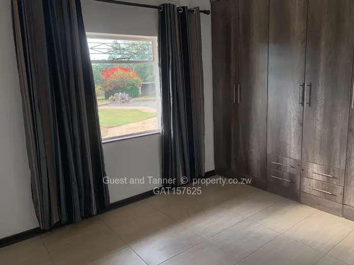 House for rent - with Caretaker