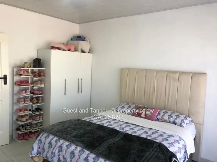 Beautiful 3-Bedroom Family Home For Sale- Crowhill