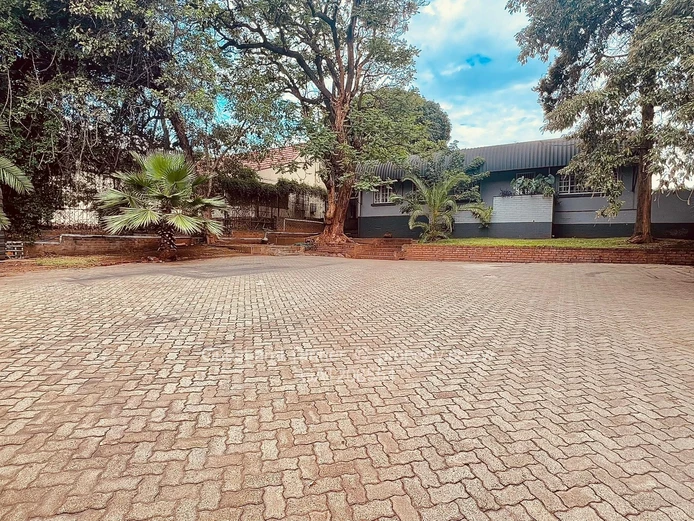 Premium Harare CBD Office Space with Great Amenities for Rent