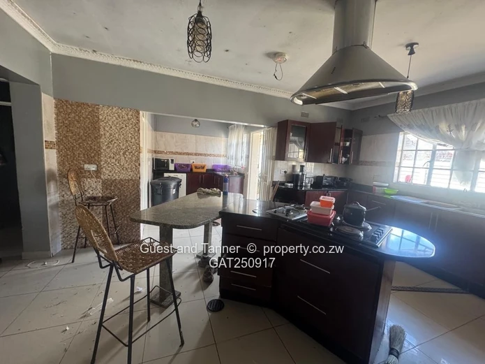 House for Sale in Damofalls, Ruwa