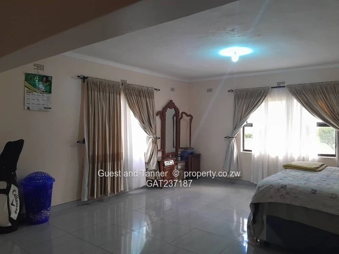 Commercial Property For Rent In Highlands