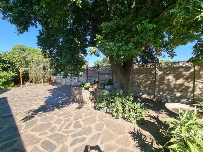 Bulawayo CBD Property - 2 Bedroom House for Sale in Parkview