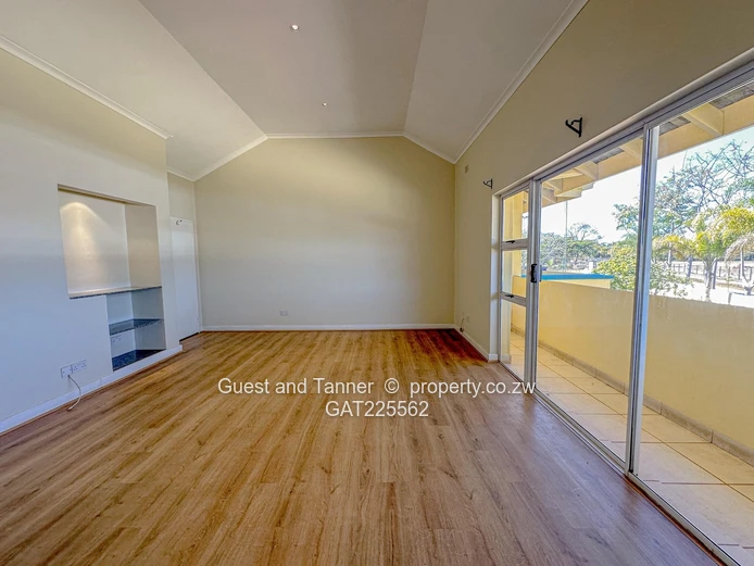  6-Bedroom House For Sale In Mt Pleasant