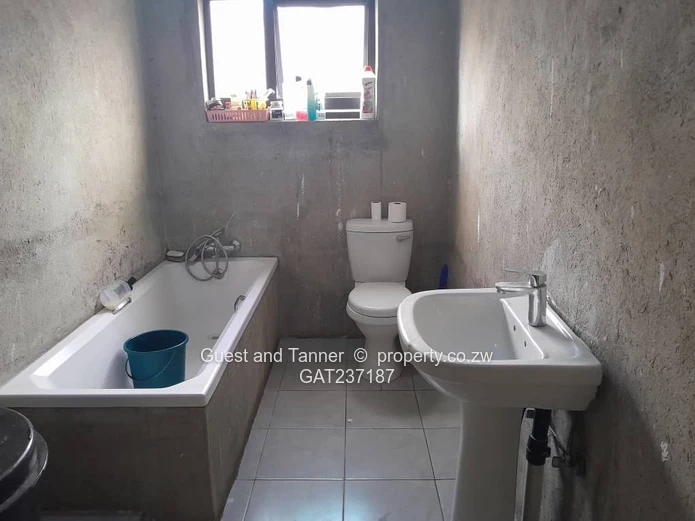 Commercial Property For Rent In Highlands
