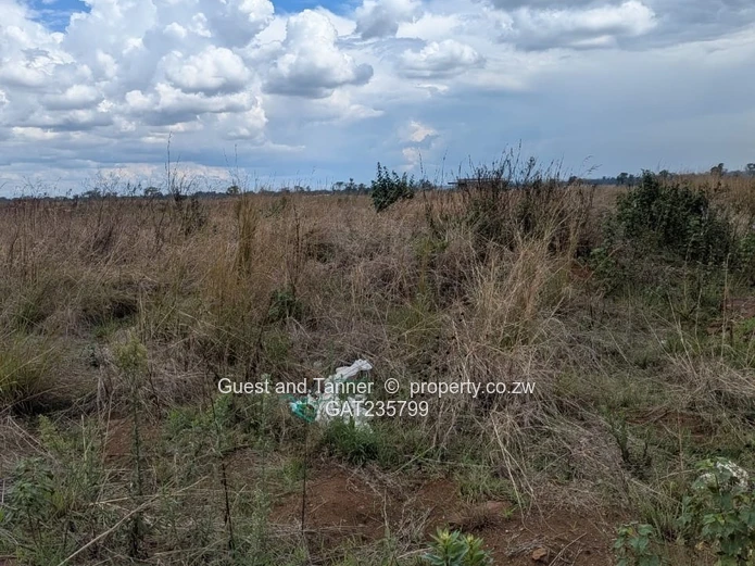 Fully Serviced Vacant Residential Corner Stand in Pomona City for Sale - Ready for Title!