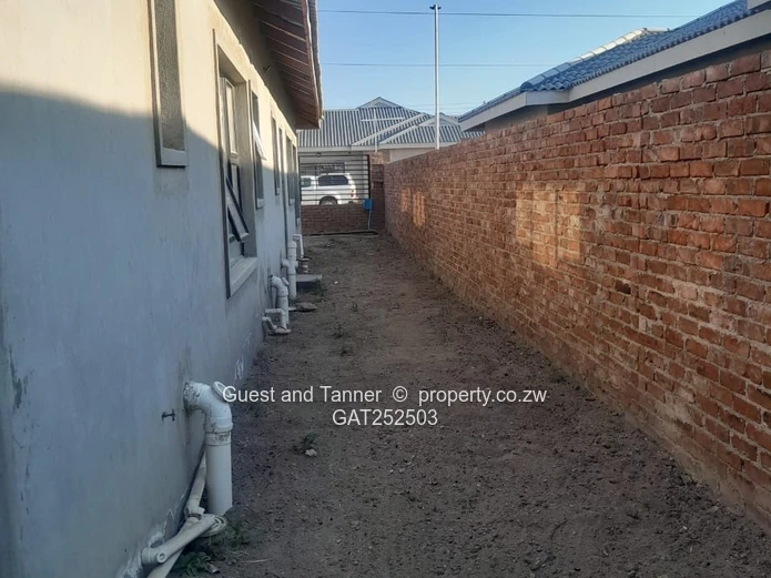 Mabvazuva | 4-Bedroom Family Home
