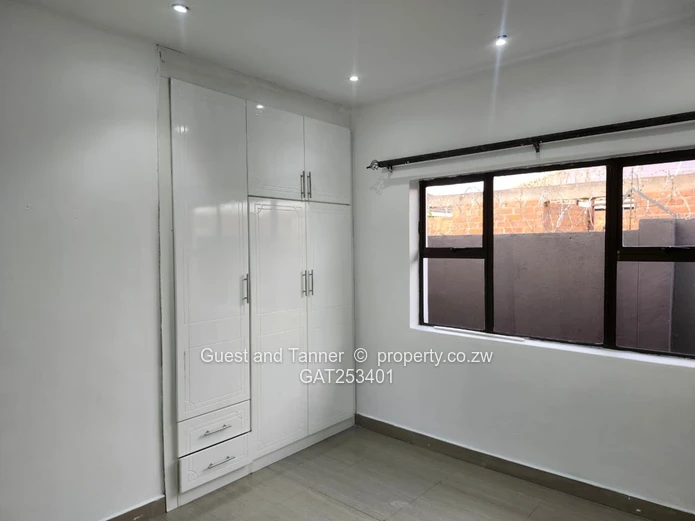 3-Bedroom House For Sale in Aspindale Park
