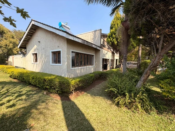 6 Bedroom House