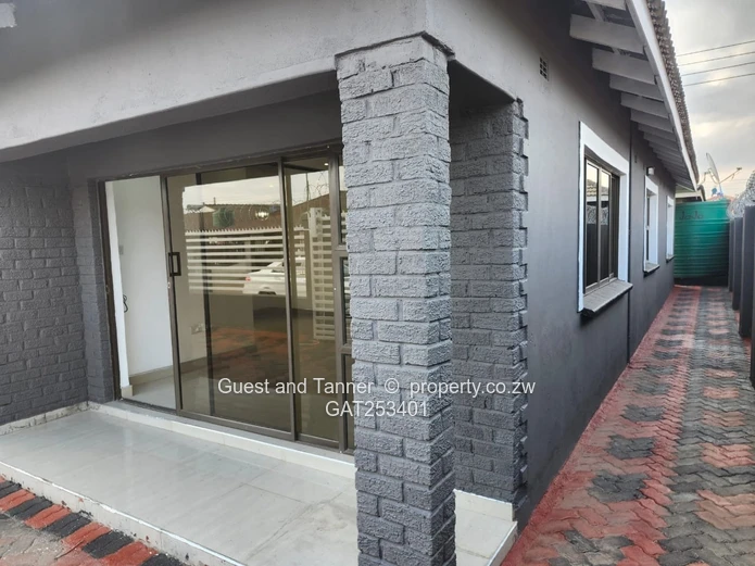 3-Bedroom House For Sale in Aspindale Park