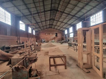 Warehouse & Factory