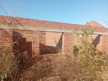 Commercial & Industrial Land