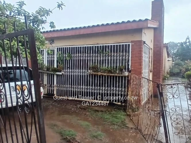 Quick Sale! Affordable 8-Room House for Sale in Mufakose near Harare - Council Cession
