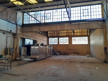 Warehouse & Factory