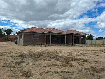 4 Bedroom House