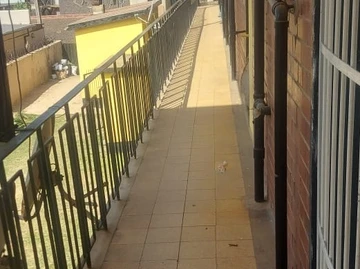 2 Bedroom Flat & Apartment