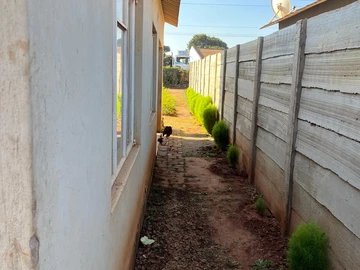 2-Bedroom House for Sale – Dzivarasekwa Extension