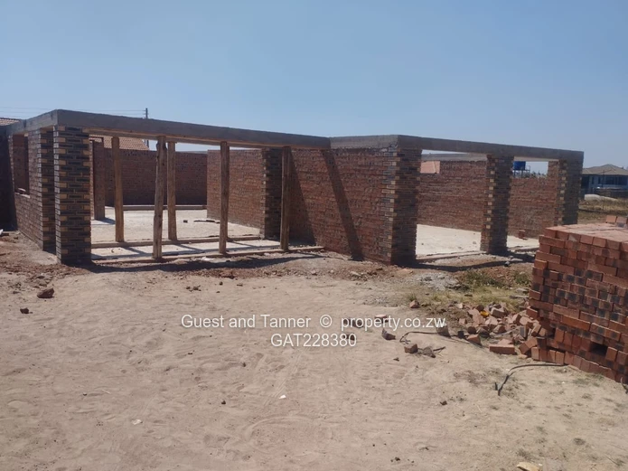 5 Bedroom House for Sale in Sandton Phase 2 Harare – Finish to Your Taste