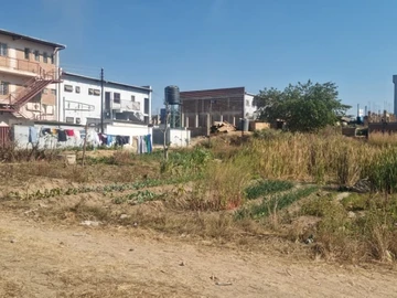 Commercial & Industrial Land