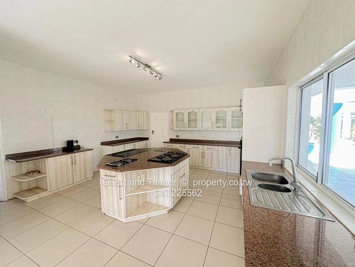  6-Bedroom House For Sale In Mt Pleasant