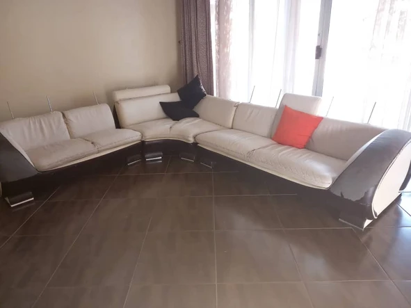 8-Bedroom House  for Rent in Philadelphia