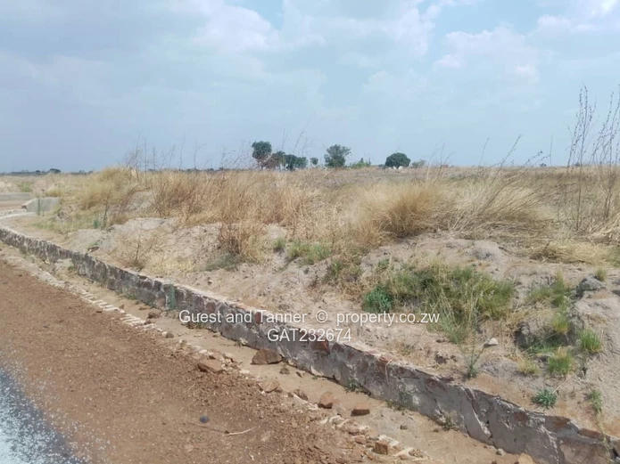 Residential Stand for Sale in Johannesburg Norton – Serviced 300sqm near Harare