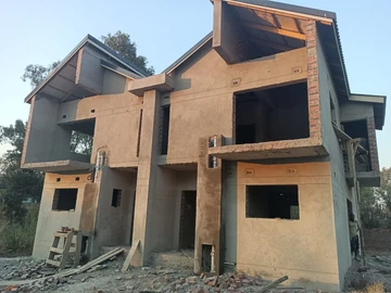 3 Bedroom Flat & Apartment