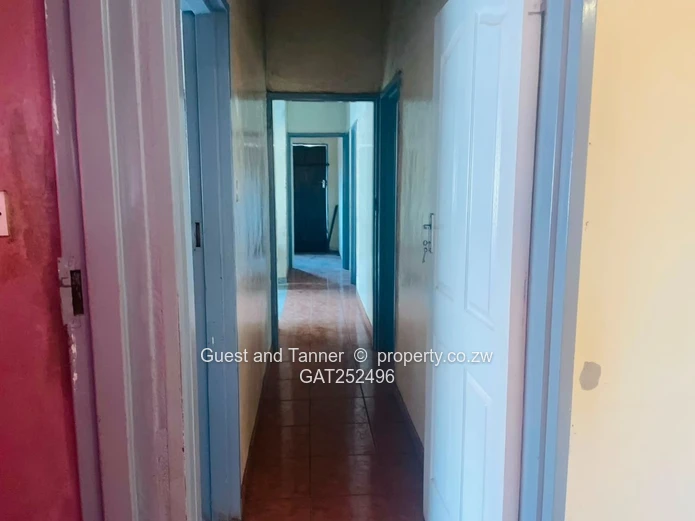 Spacious 5-Bedroom Home on a 200m² Stand 