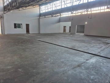 Warehouse & Factory
