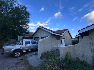 7 Bedroom House