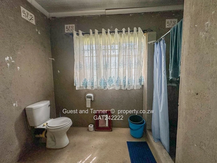 4 Bedroomed house For Sale In Marlborough