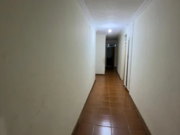 9 Bedroom House
