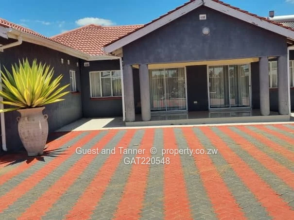 4-Bedroom House For Sale In Norton (Sole Mandate)