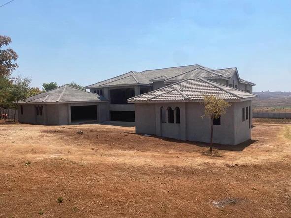 7 Bedroom House