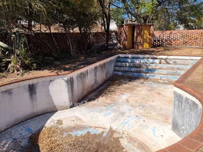 3-Bedroom House for Sale In Newton, Bulawayo