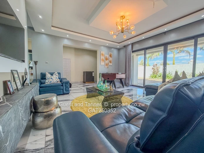 6-Bed House For Sale In Mount Pleasant Heights 
