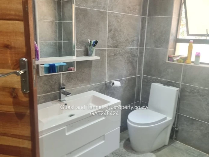 SPACIOUS FAMILY HOME ON 2284sqm FOR SALE IN RIVERSIDE, RUWA 