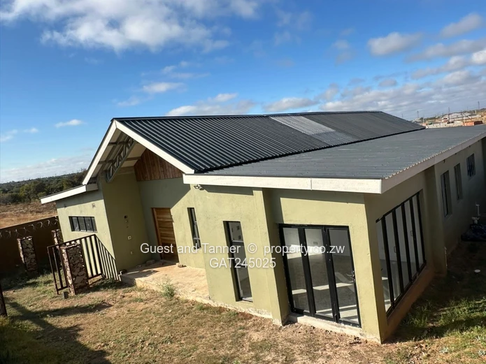 3 Bed House For Sale In Hopelyn