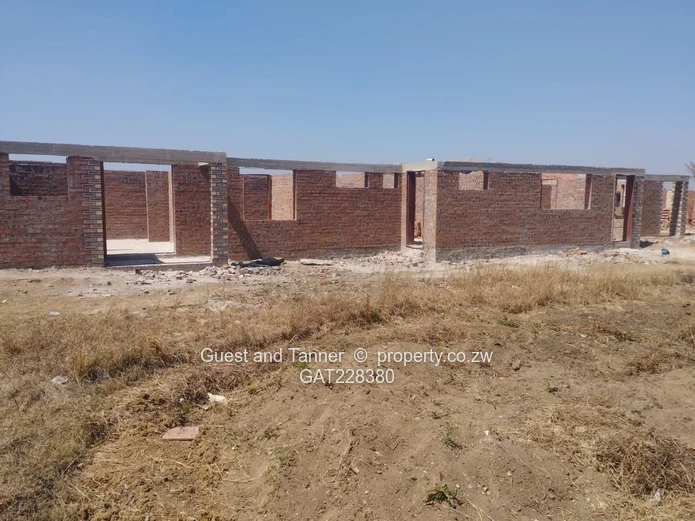 5 Bedroom House for Sale in Sandton Phase 2 Harare – Finish to Your Taste