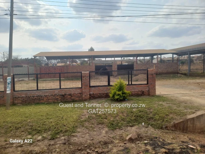 Spacious 14,100 sqm Commercial/Industrial Property in Bindura
