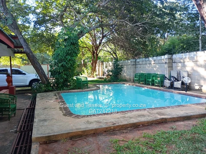 Vic Falls Self Catering Cluster Apartments with Title Deed
