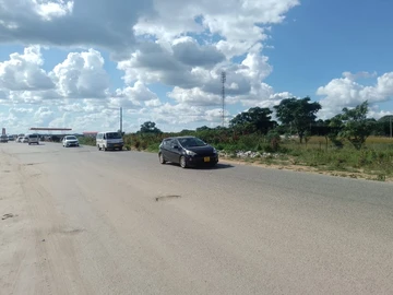 Commercial & Industrial Land